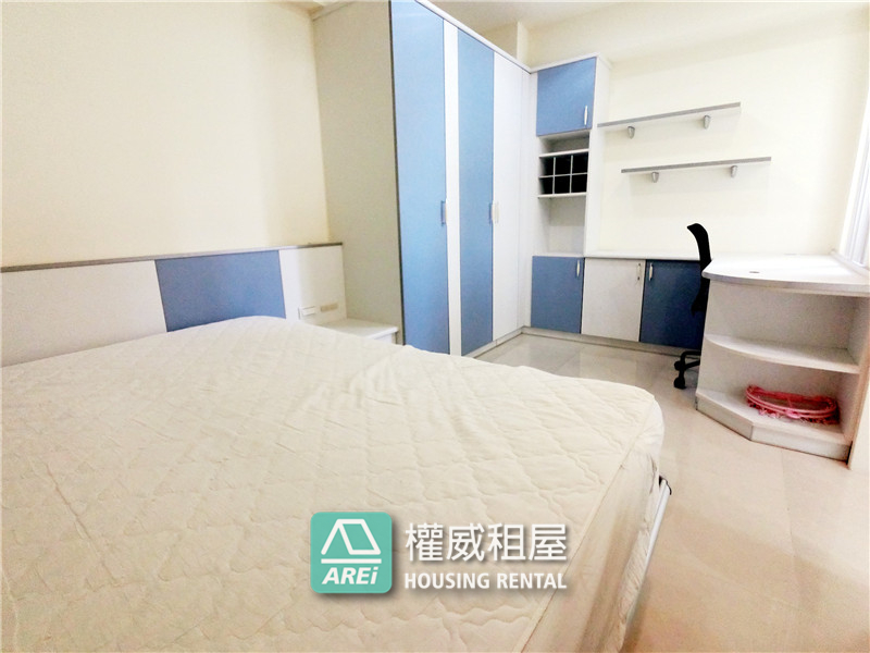 r8亞灣百貨商圈IHOME優質實用大套房