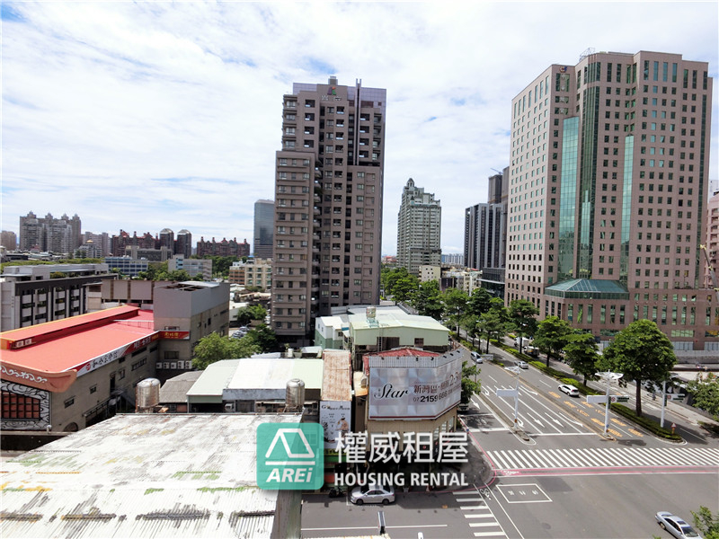 r8亞灣百貨商圈IHOME優質實用大套房