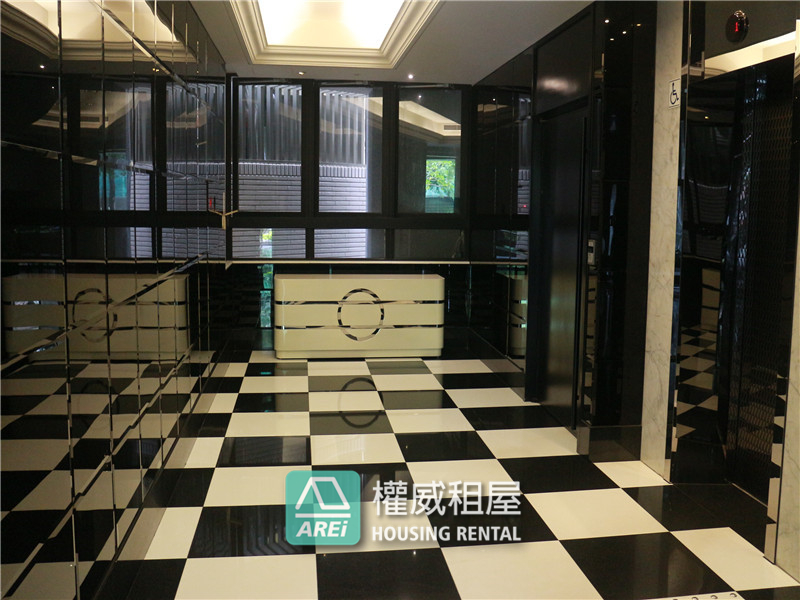 r8亞灣百貨商圈IHOME優質實用大套房