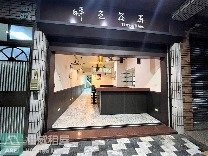 近漢神百貨一樓大空間店面