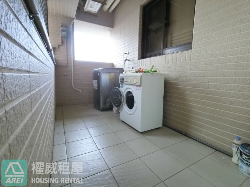生態園區MRT雅致大器雲品苑3房+平車