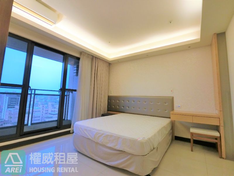 生態園區MRT雅致大器雲品苑3房+平車