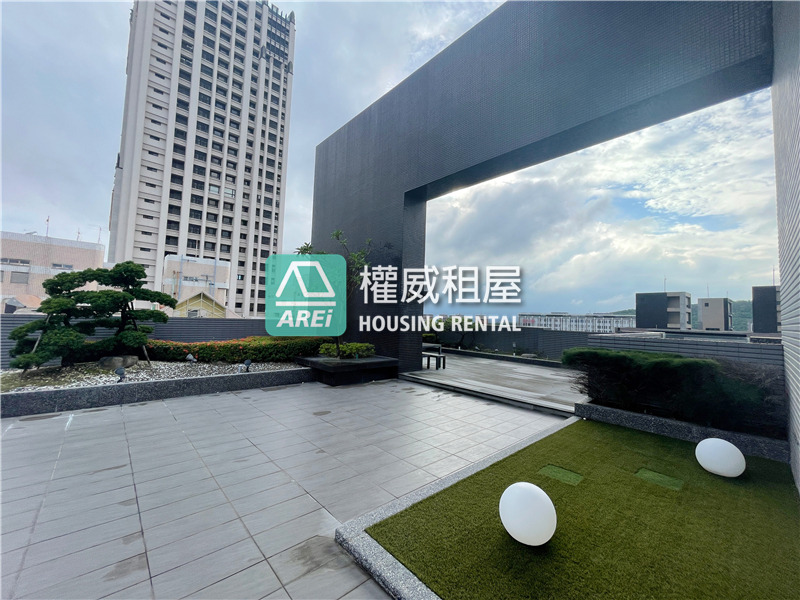 太普上新光｜R16三鐵共構採光2+1房平車