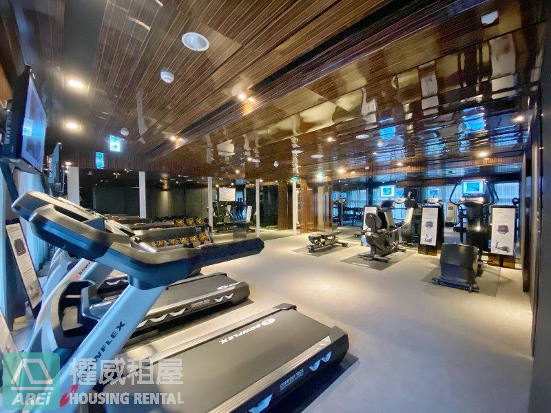 高雄車站MRT站前搶手明亮景觀2+1房