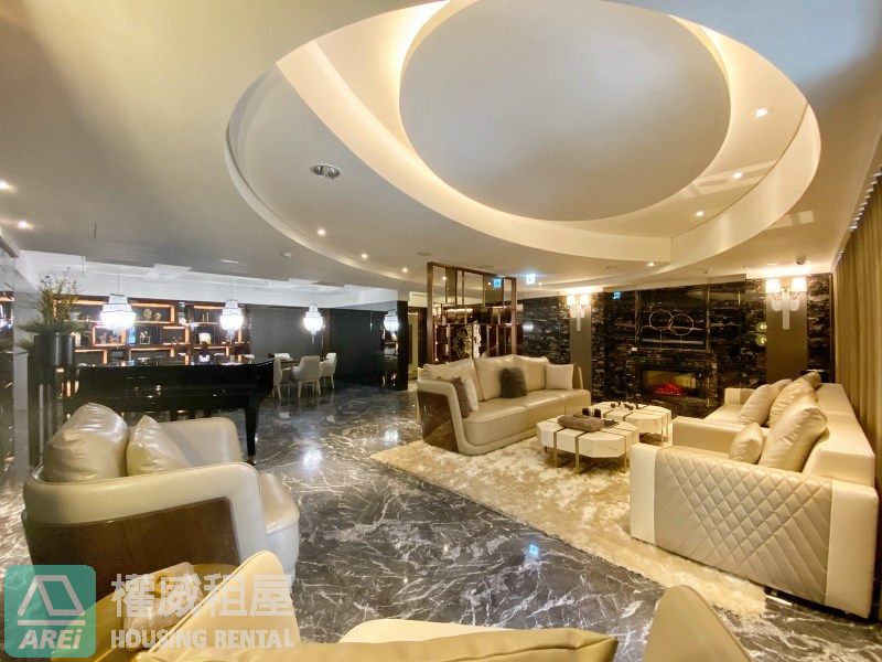 高雄車站MRT站前搶手明亮景觀2+1房