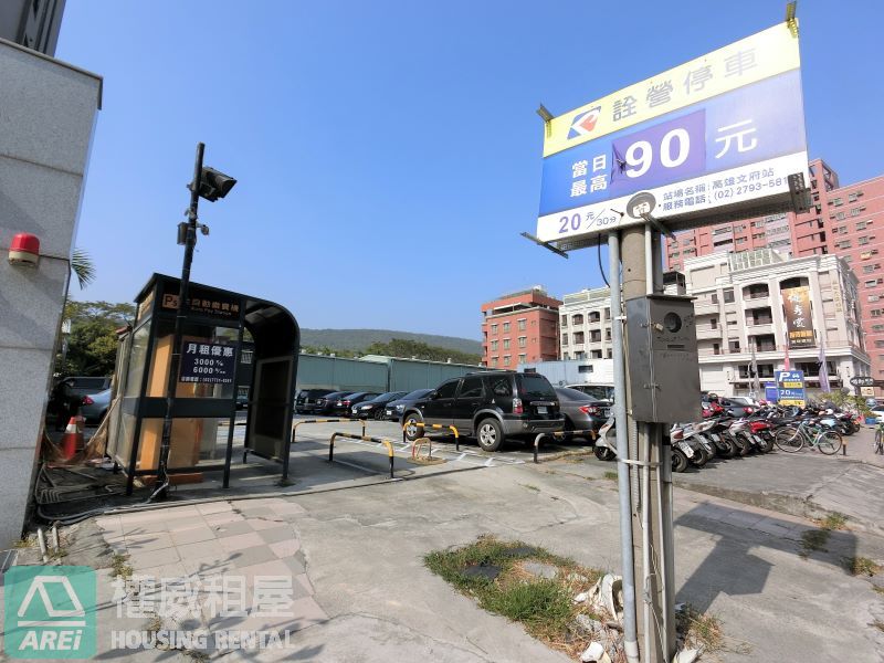 左營高鐵MRT圓禾向青2陽台1+1房車位