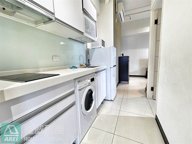 信義國小站大悅邊間泳池景觀兩房平車