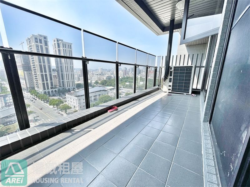 信義國小站大悅邊間泳池景觀兩房平車