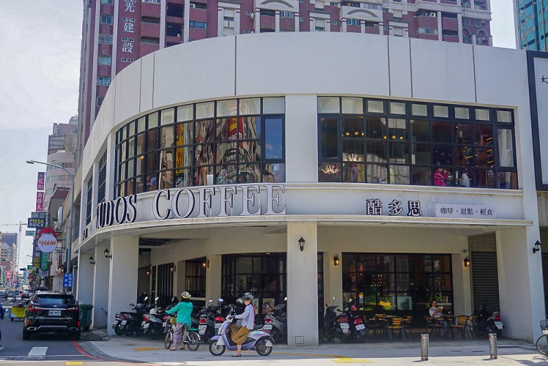 巨蛋MRT博愛100採光3房平車可租補