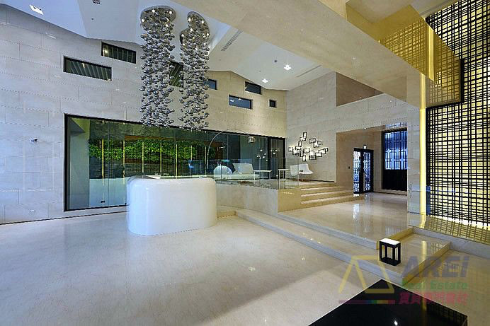 🏙️ R8三多亞灣區・福懋圓方寬敞4 房平車