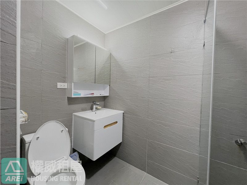 巨蛋MRT琉璃園絕美大露臺2房平車