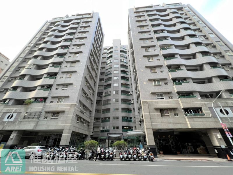 巨蛋MRT琉璃園絕美大露臺2房平車