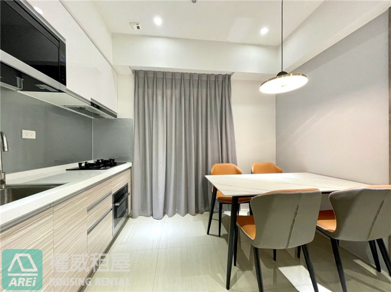 市議會MRT城韻全新裝潢2房