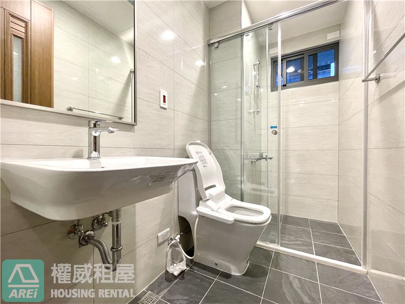 市議會MRT城韻全新裝潢2房