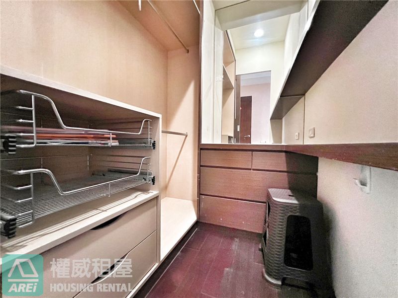 巨蛋義享天地好市多采揚天景觀正兩房衛浴開窗