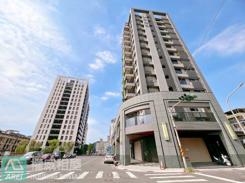 憲政東高新賺錢超大三角窗大露臺樓店