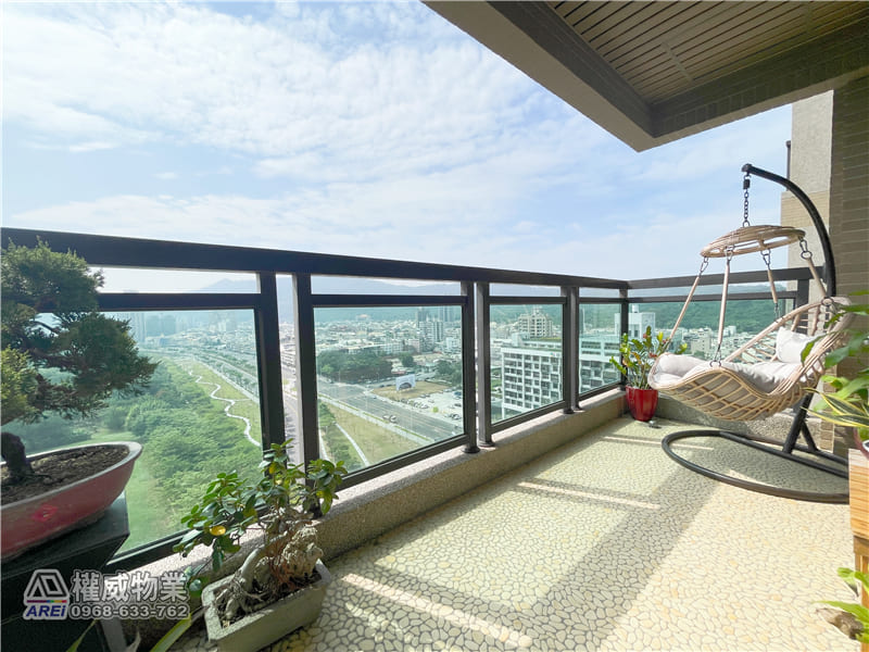 帝門美術館第一排遠山綠景3+1房雙平車