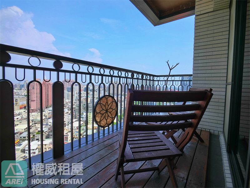 三多MRT高樓層星海灣無敵海景2+1房平車