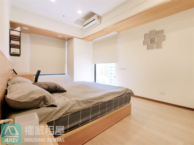 三多MRT高樓層星海灣無敵海景2+1房平車