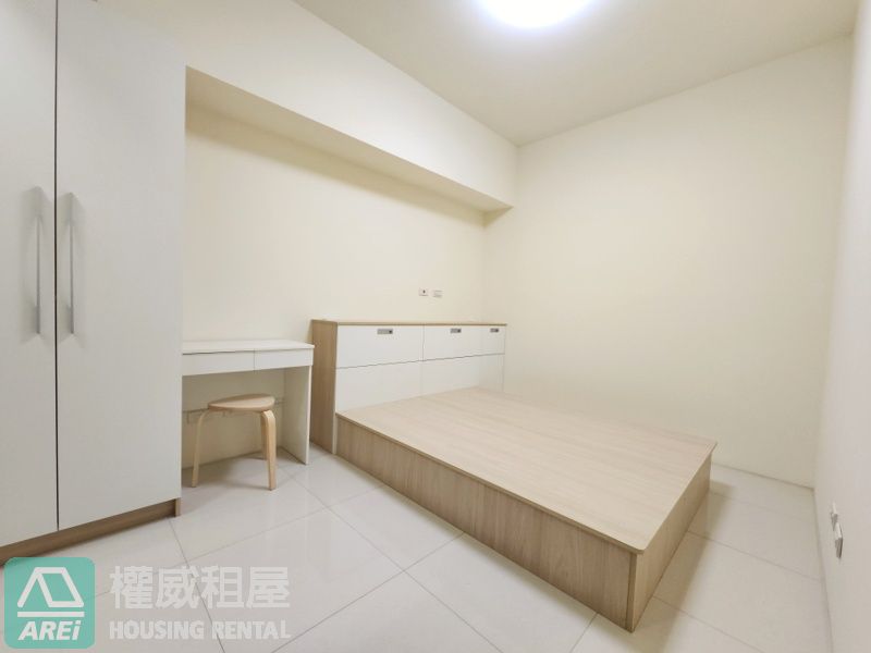 輕軌C1籬仔內百達君品全新典雅二房+平車