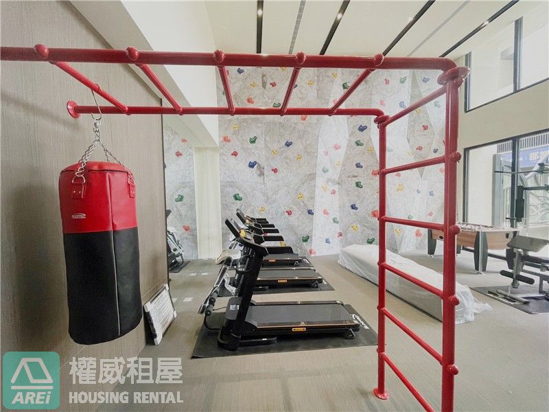 高醫商圈郡都當代緻美2+1房3陽台(含一運用空間)