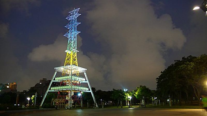 中都上美術採光白淨2+1房平車