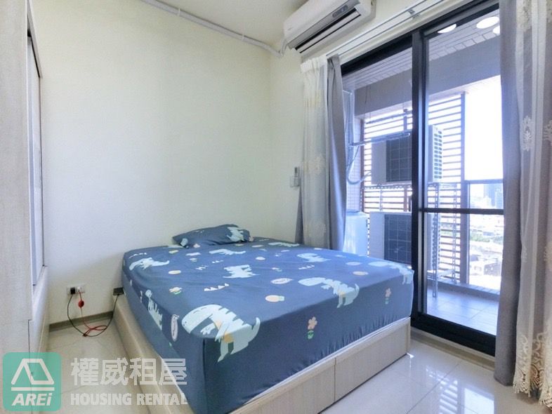 鳳凰綻｜五塊厝MRT樓上舒適2房可租補