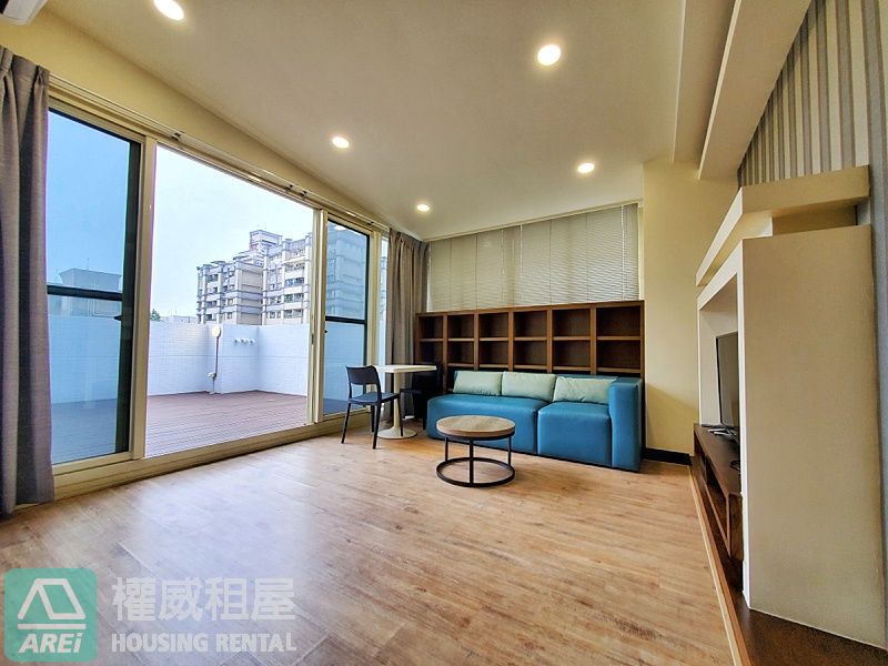 巨蛋MRT琉璃園絕美大露臺2房平車