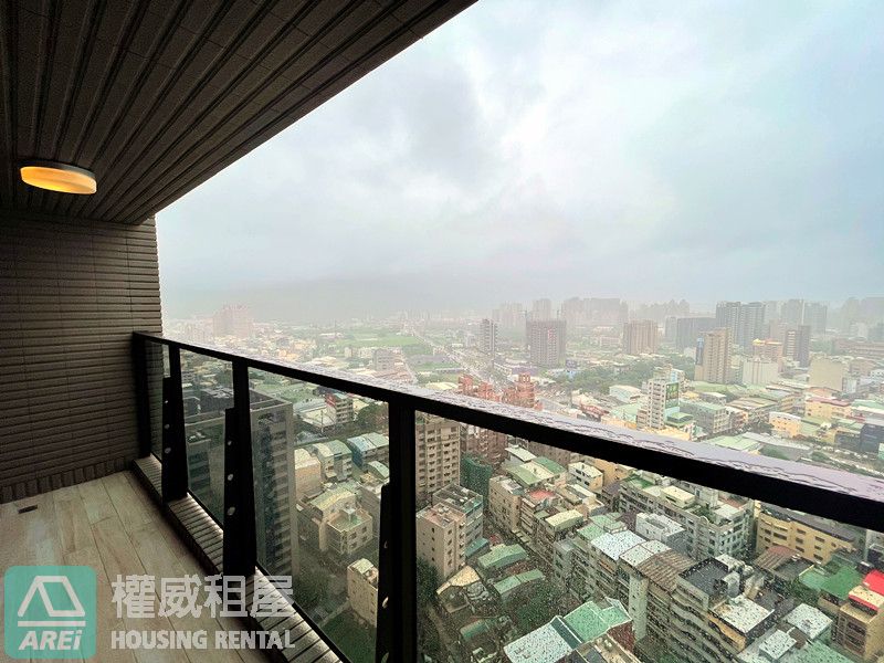 明日匯高樓景觀質感宅｜三塊厝站旁｜明亮3+1房＋雙陽台＋飯店式公設