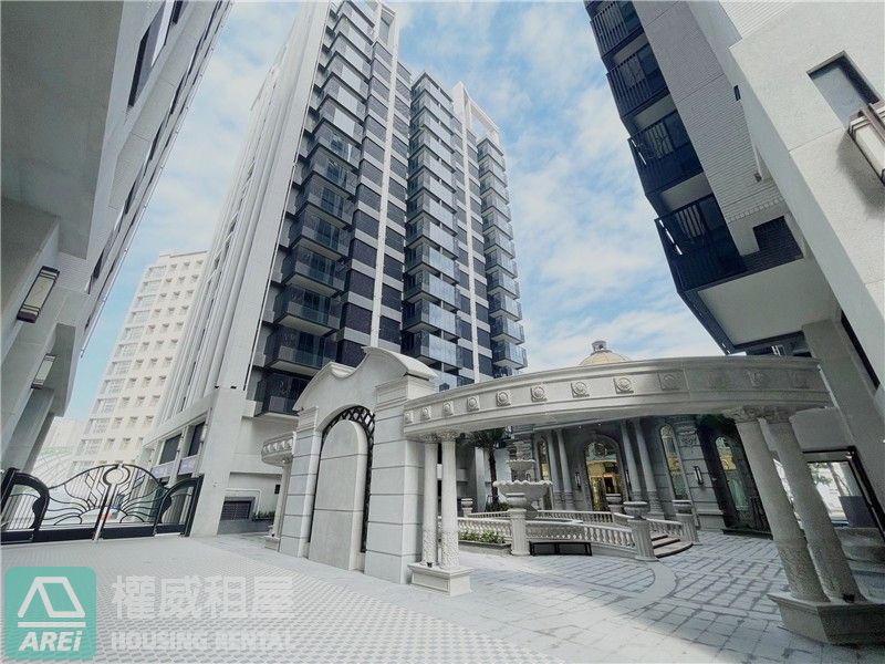 高醫郡都當代精品美景2+1房平車