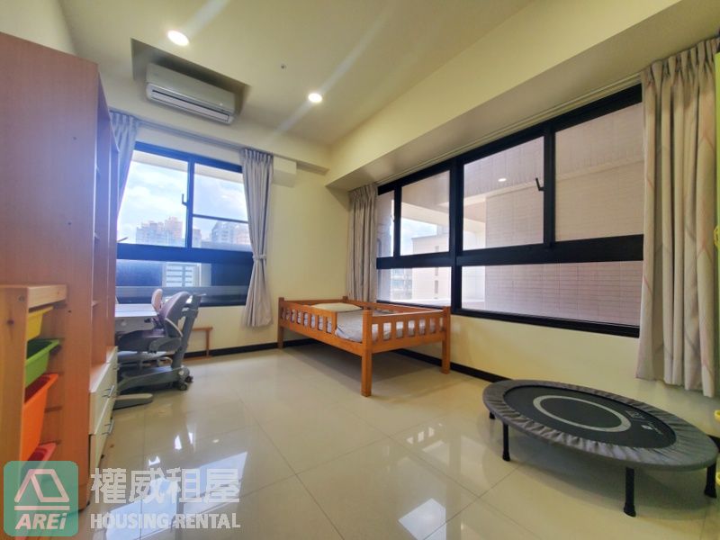 高鐵MRT博愛滙綠景大四房平車