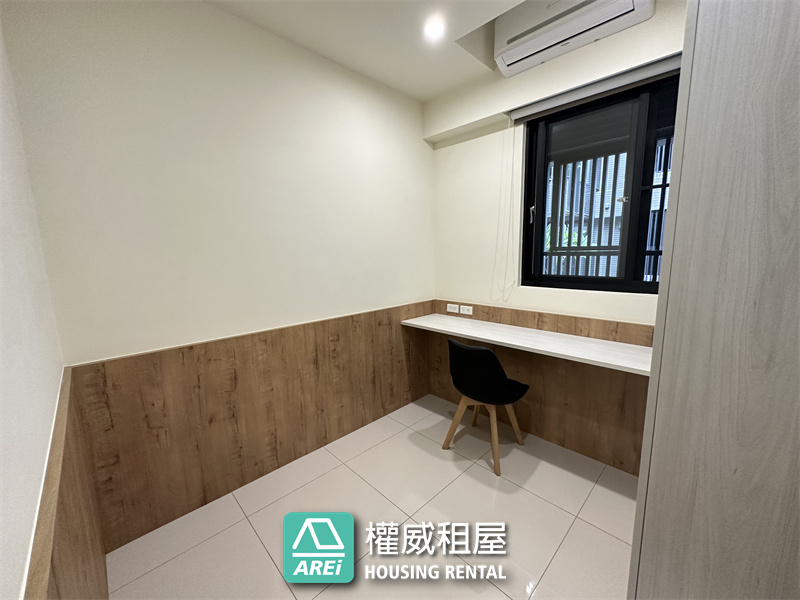 高醫郡都當代高樓層無印風美兩房