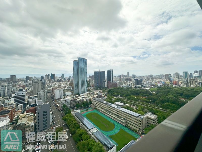 中央公園民生香榭景觀2+1房平車