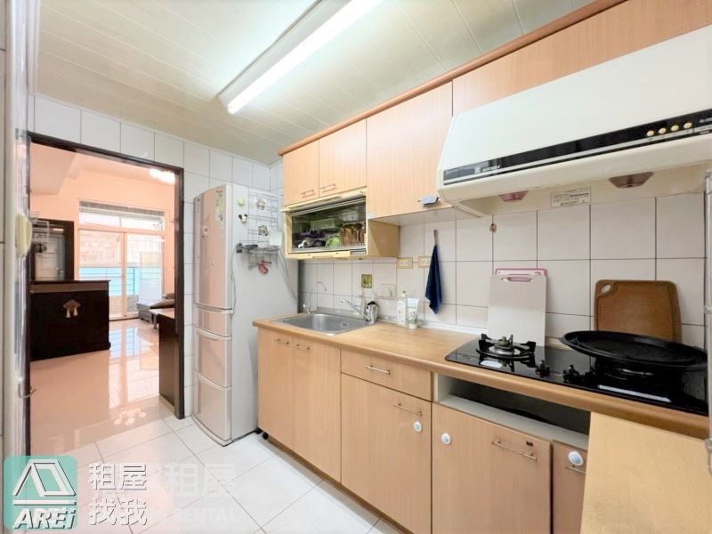 R14巨蛋|琉璃園|高樓景觀3房+1閣樓