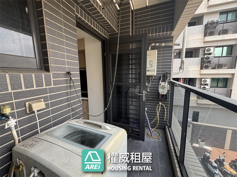 《四季春》——楠梓車站正核心・2房質感宅｜可租補可寵