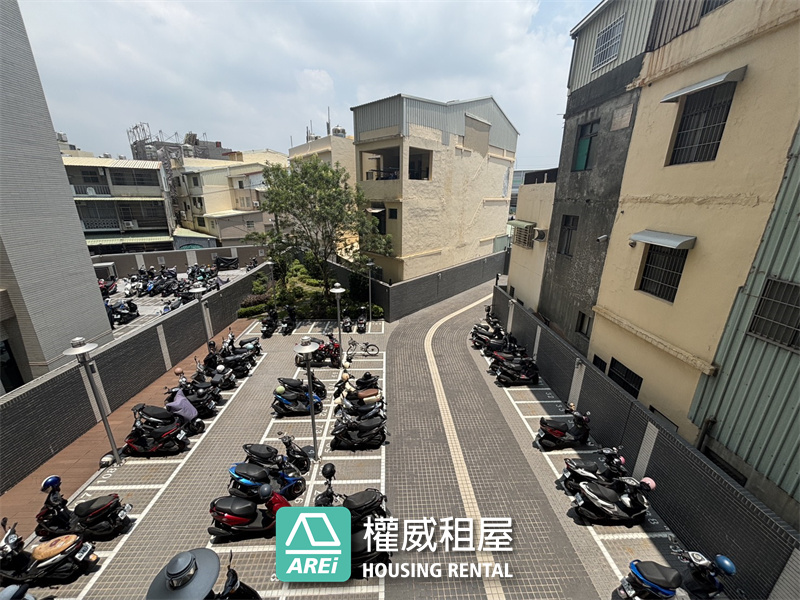 《四季春》——楠梓車站正核心・2房質感宅｜可租補可寵