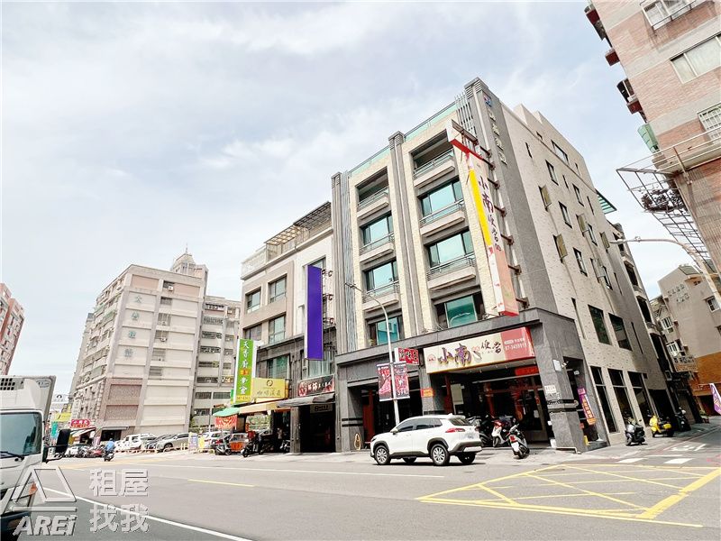 鼎中文藻商圈超大空間明亮大套房