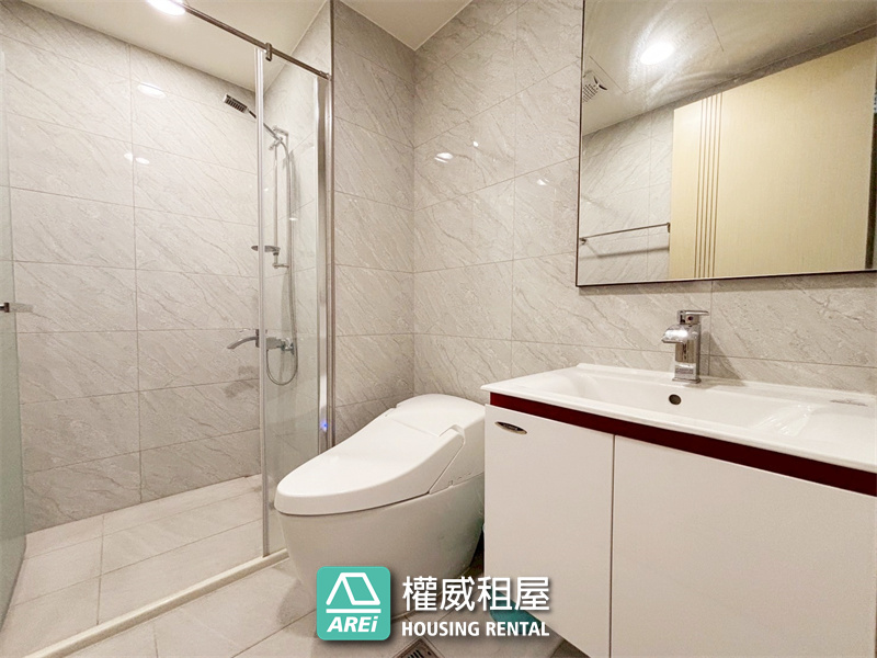 橋頭鳳凰villa｜渡假村風｜質感公設×雅致建築，讓人一見鍾情