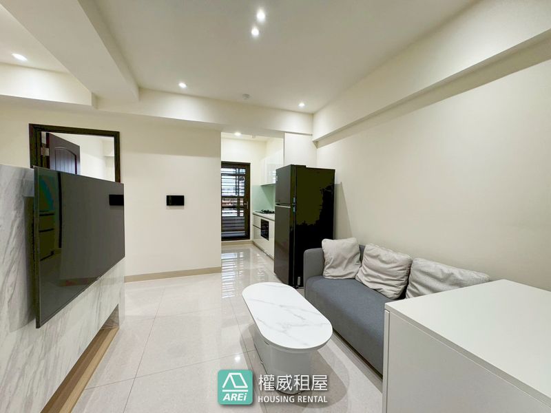 鳳山｜大東捷運火車站｜2+1房2衛｜微笑城堡全新未住可租補