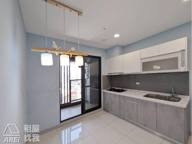 C1輕軌 | 心灣LRT | 清新質感宅2房空屋平車