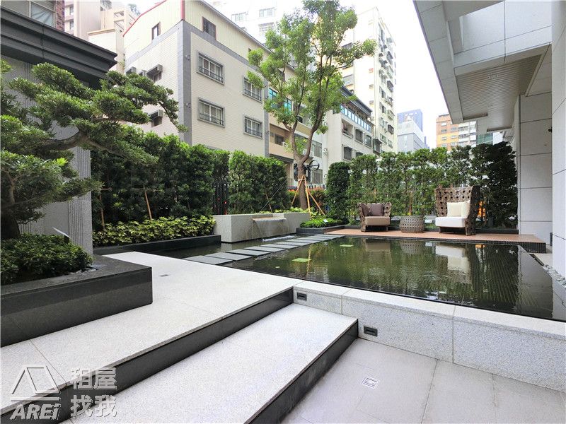 🏙️ O6信義國小站 | 鳳凰中正 | 中正金融商圈核心地段