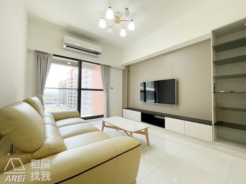 台南高鐵晶悅首發三房兩廳平車