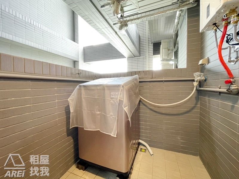 台南高鐵晶悅首發三房兩廳平車