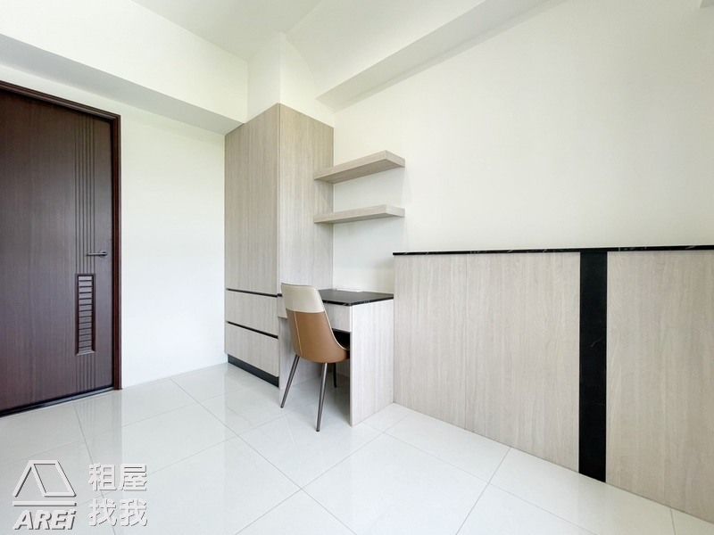 台南高鐵晶悅首發三房兩廳平車