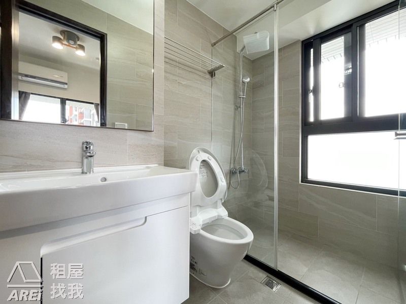 台南高鐵晶悅首發三房兩廳平車