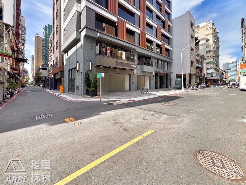 復興路商圈|利融藏御|吸金大面寬店面