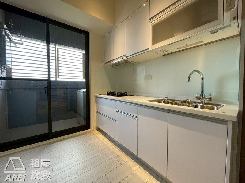 兩房兩廳 | 全新出租 | 鳳凰Villa