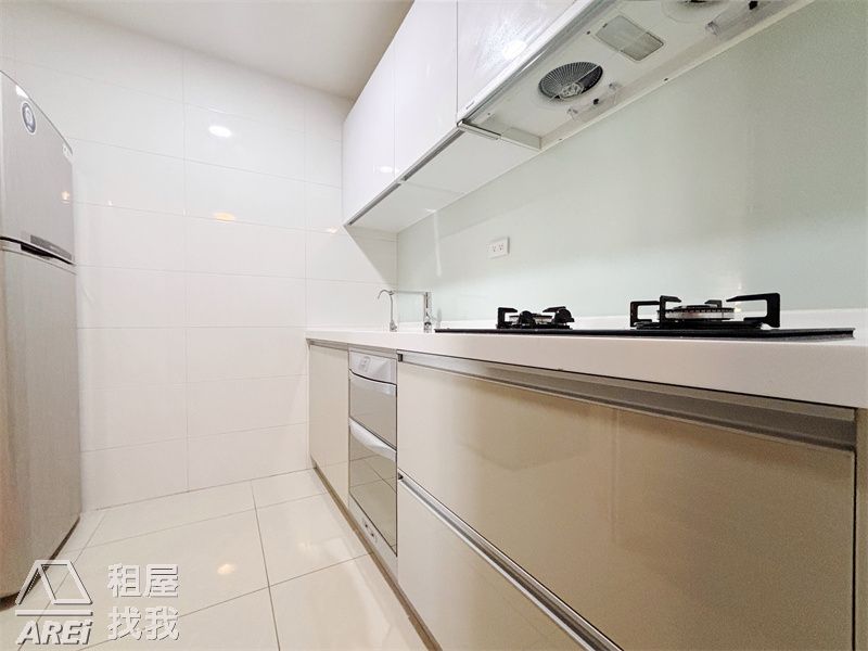 三多商圈微笑時代｜稀有高樓景觀現代風兩房平車