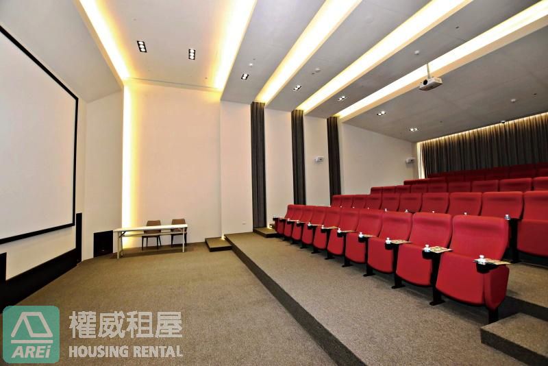 三多商圈微笑時代｜稀有高樓景觀現代風兩房平車