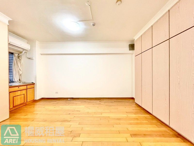 內惟店面辦公室綠邑開放空間加四房